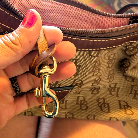 BRAND NEW Vintage Dooney & Bourke Handbag 👜 - Picture 6 of 9